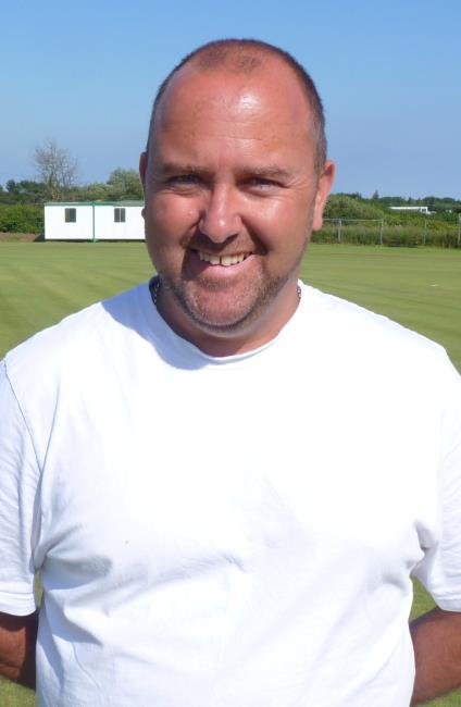 Simon Wood - splendid unbeaten 98 for Carew 2nds Simon Wood - splendid unbeaten 98 for Carew 2nds